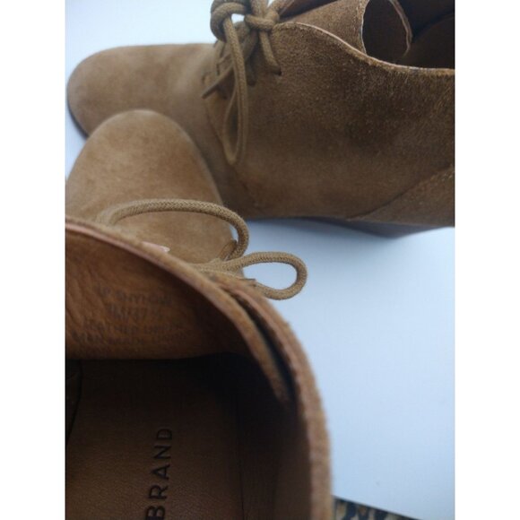 Lucky Brand Tan Suede Lace-Up Wedge Ankle Boots - Womens Size 7M - Picture 9 of 9